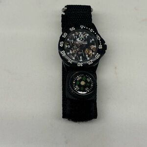 Vintage Mossy Oak Men's Black and Camouflage Watch with Fabric Strap and Compass